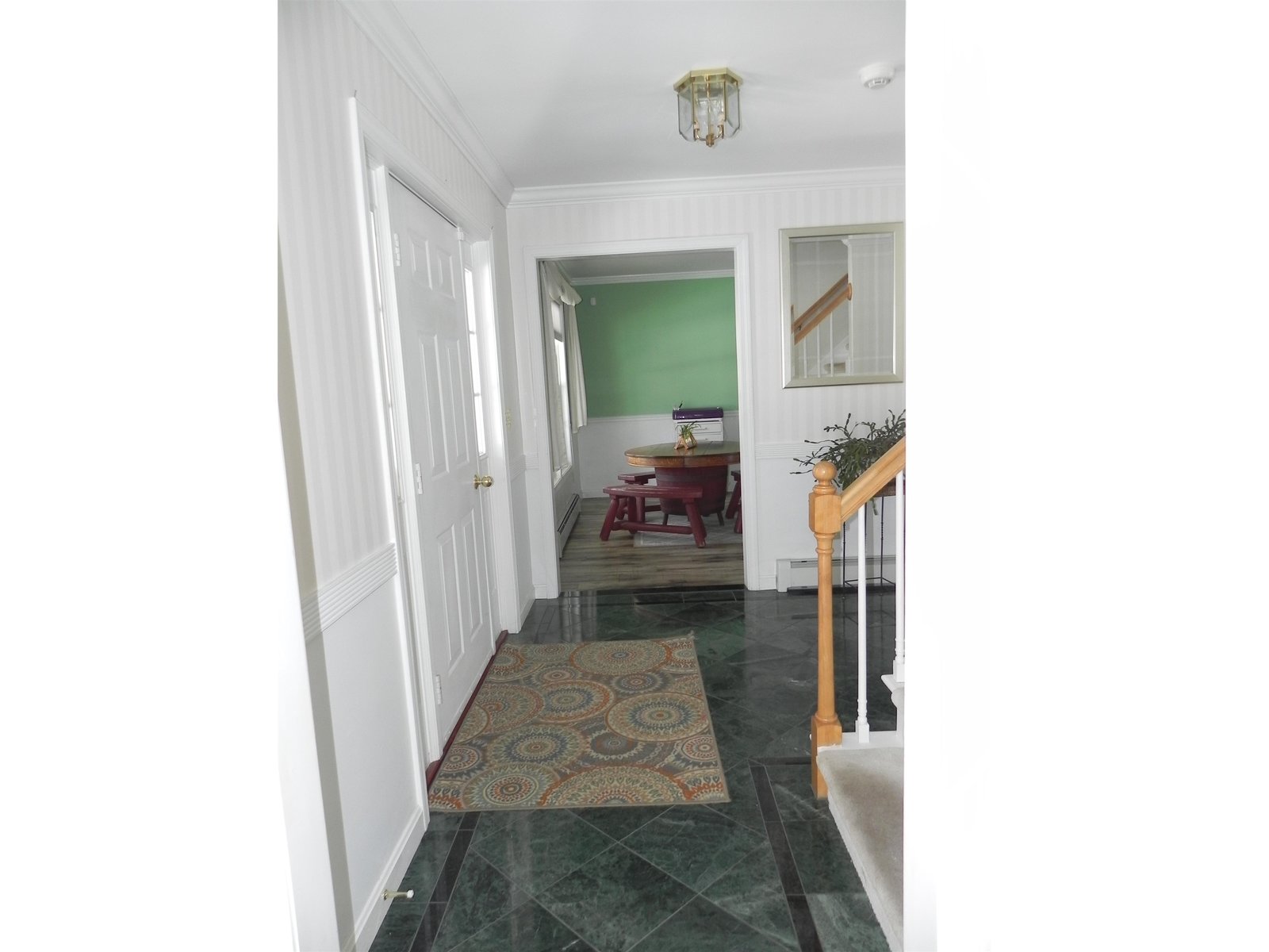 55 Longwood Circle