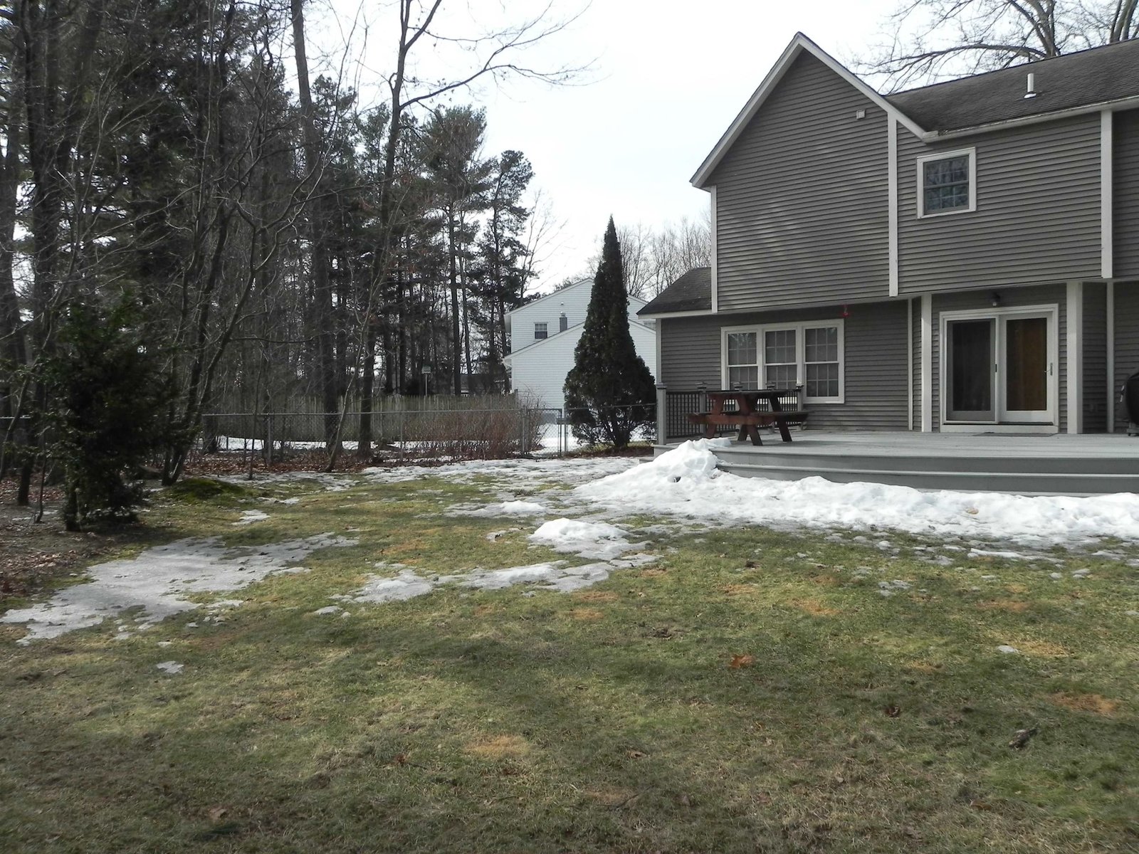 55 Longwood Circle