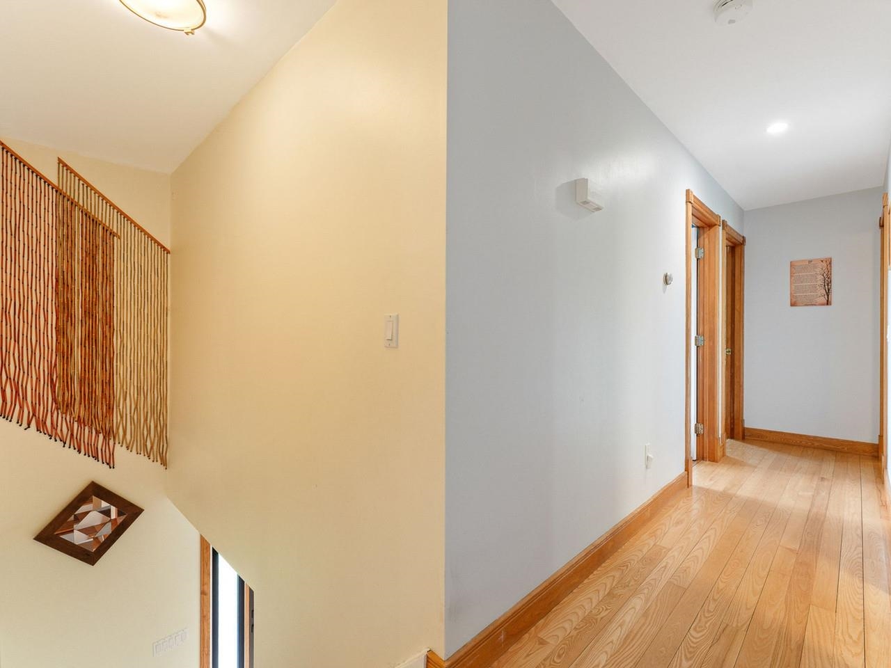 Hallway to bedrooms