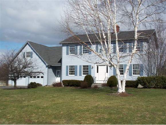 55 Southfield Dr