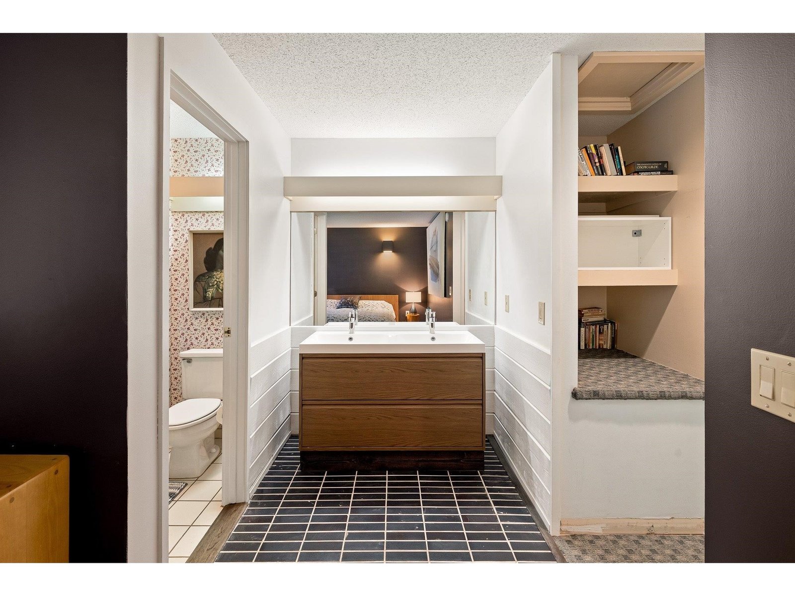 55 Village Green Drive, Unit 3C
