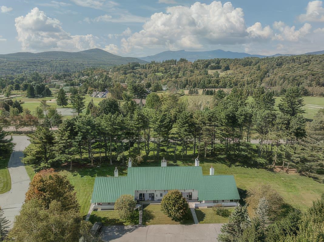 55 Village Green Drive, Unit 3D