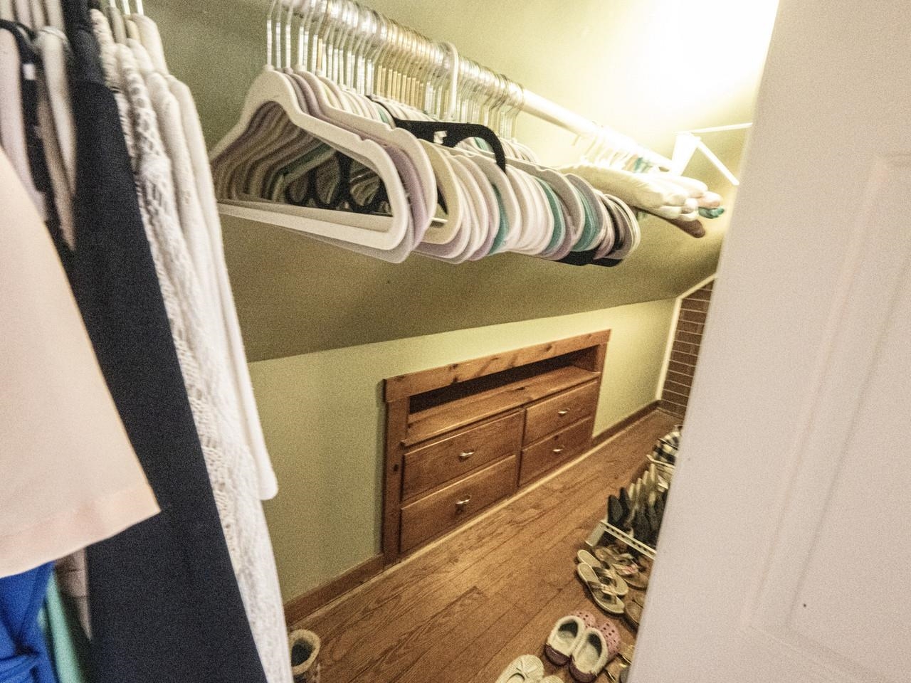 Full length closet and drawers