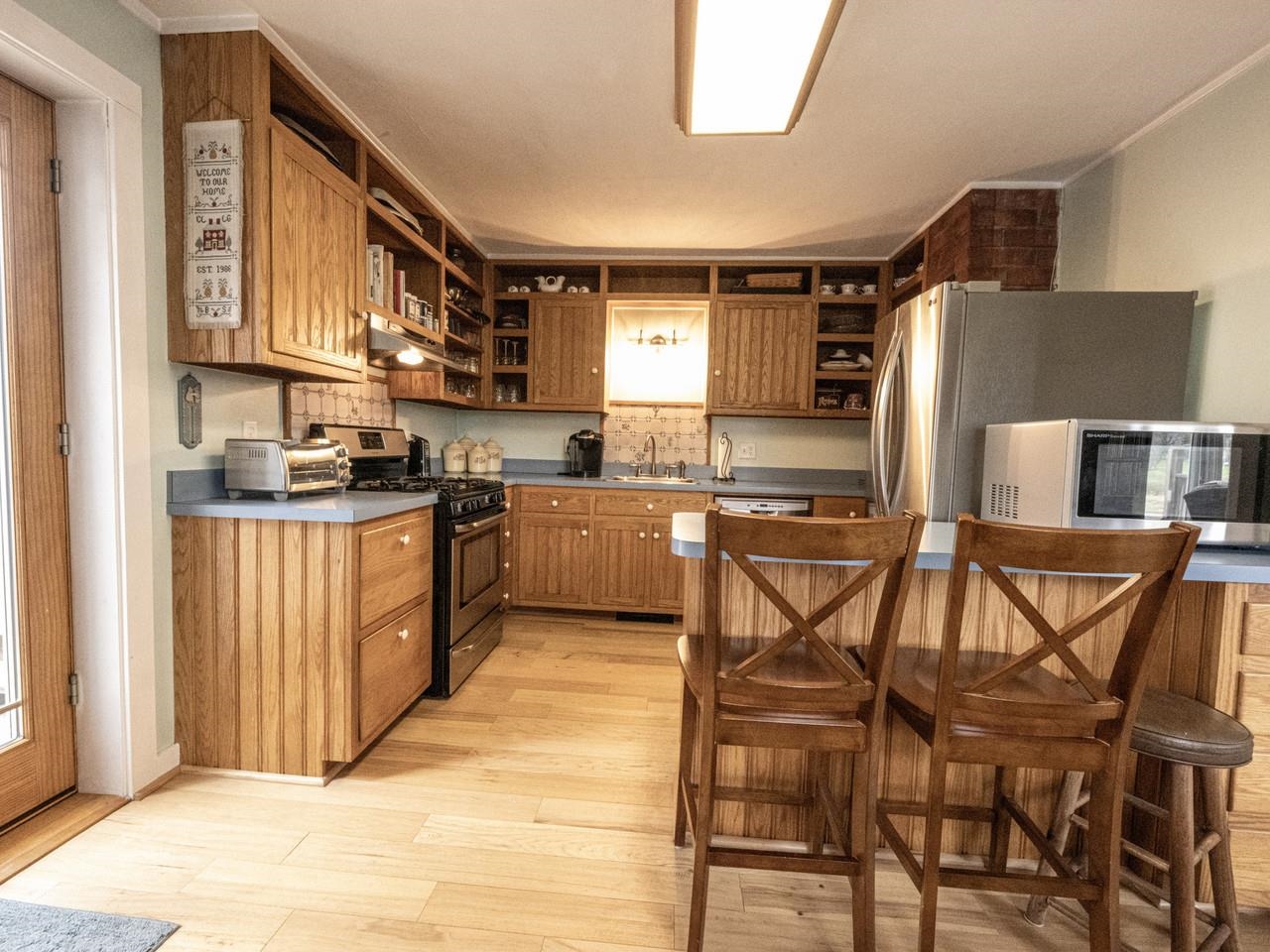 Pella French Drs/breakfast bar