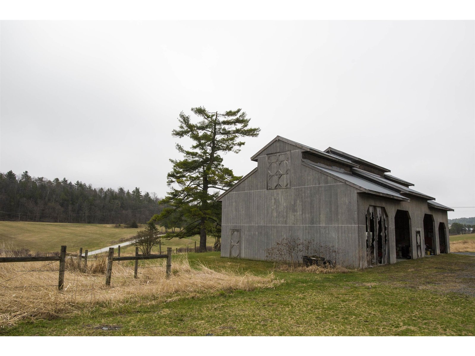 557 Pleasant Valley Road
