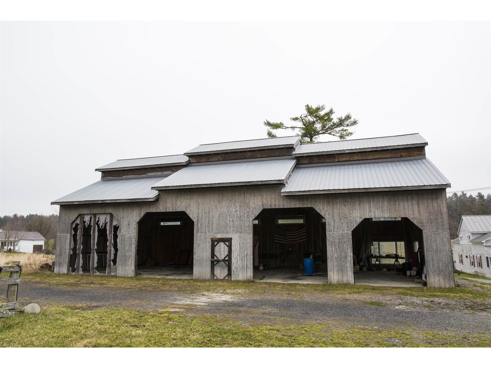 557 Pleasant Valley Road