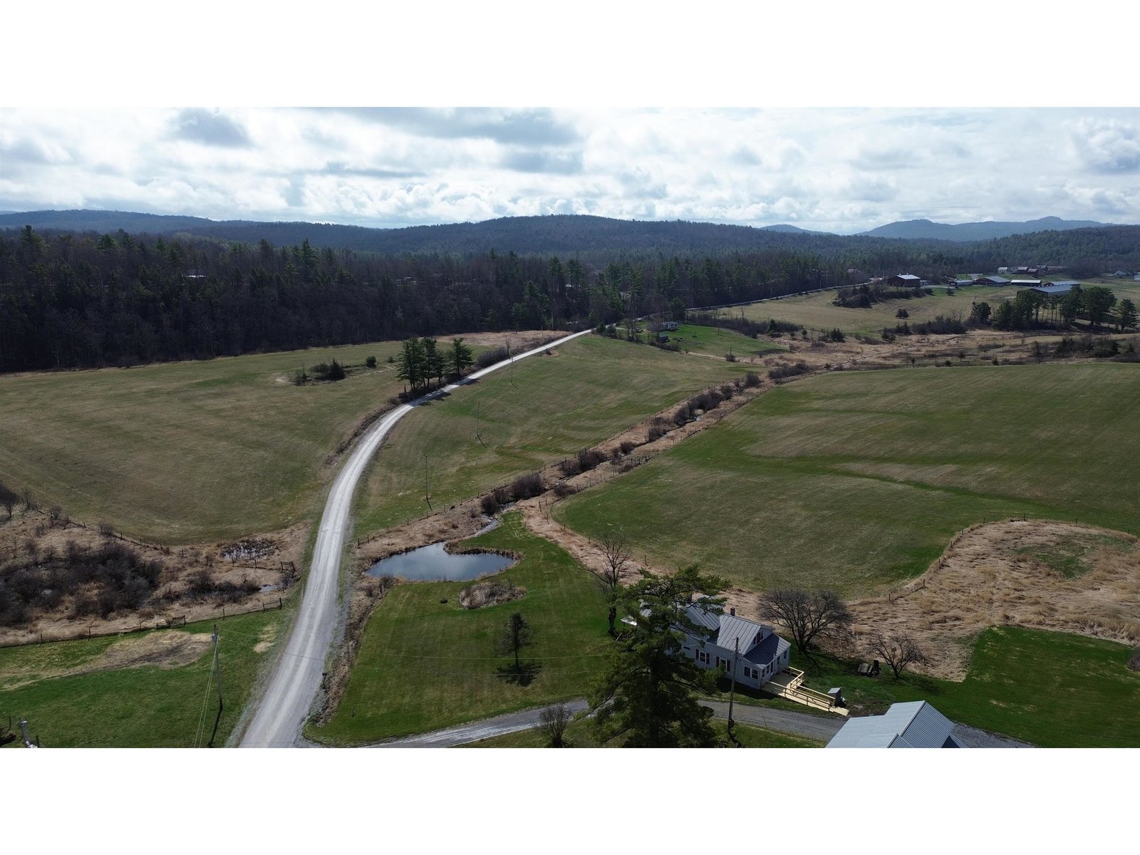 557 Pleasant Valley Road