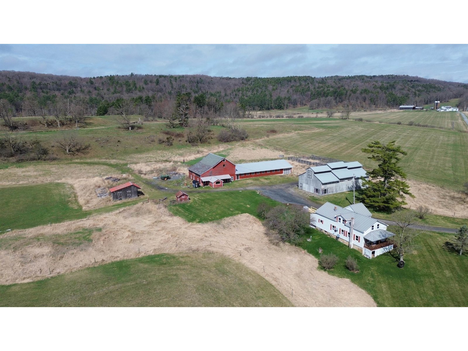 557 Pleasant Valley Road