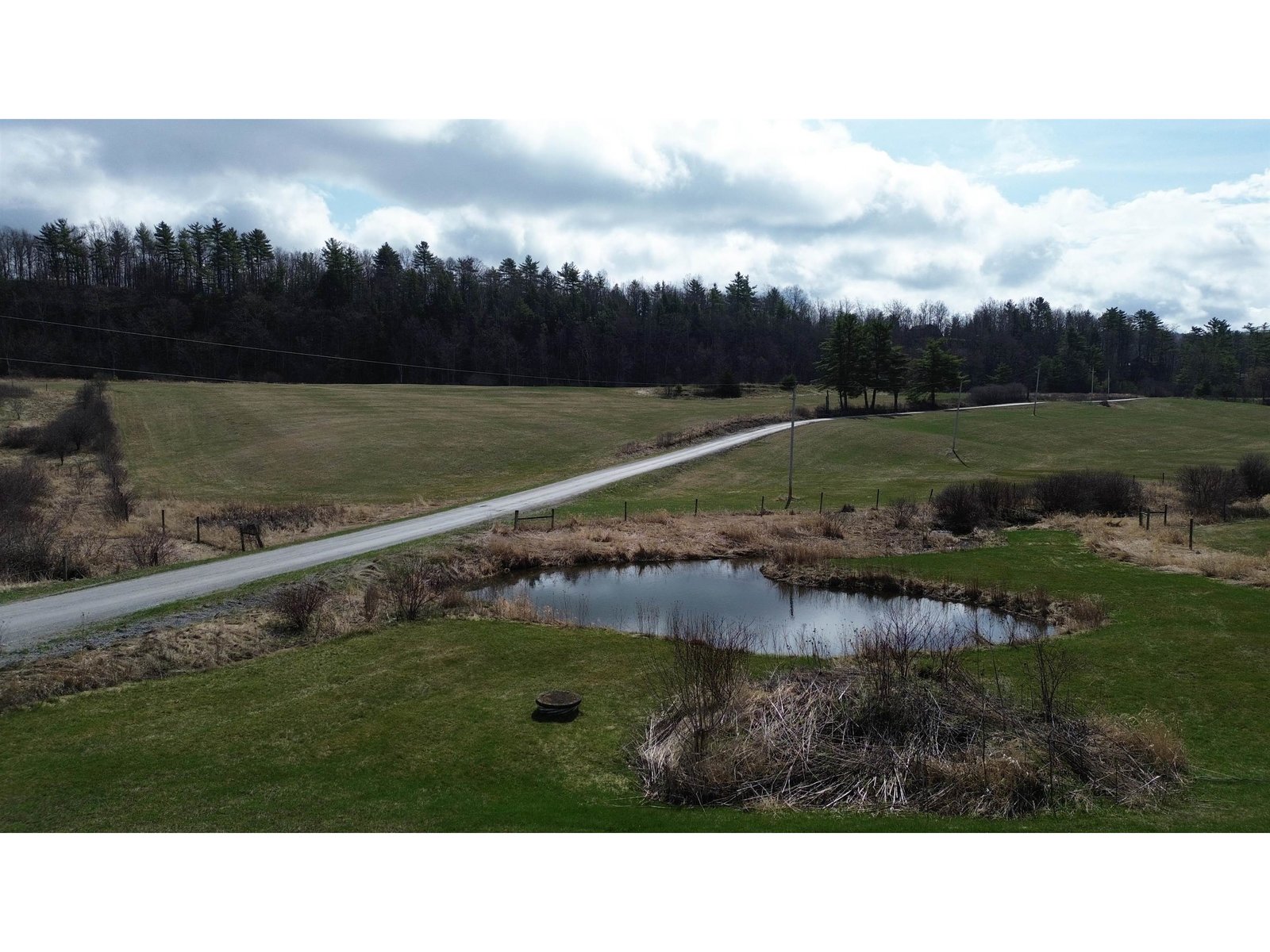 557 Pleasant Valley Road