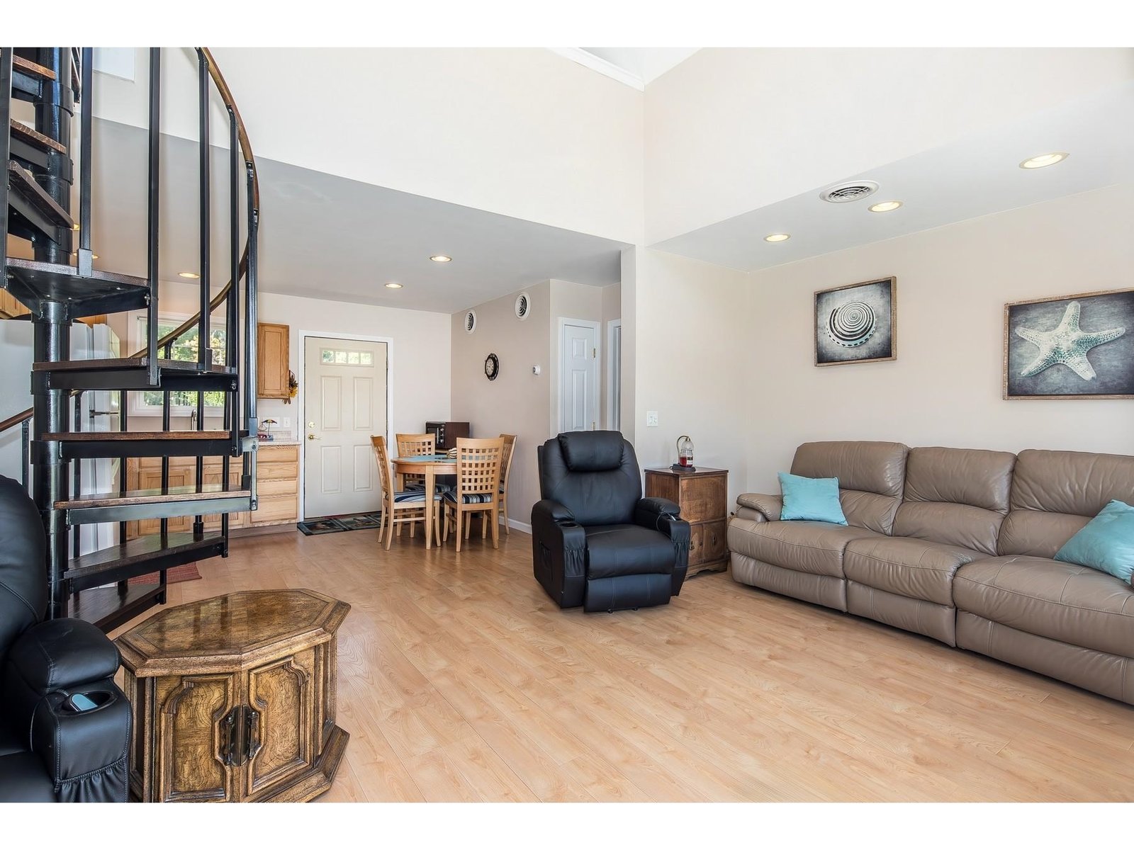 558 Burr Pond Road