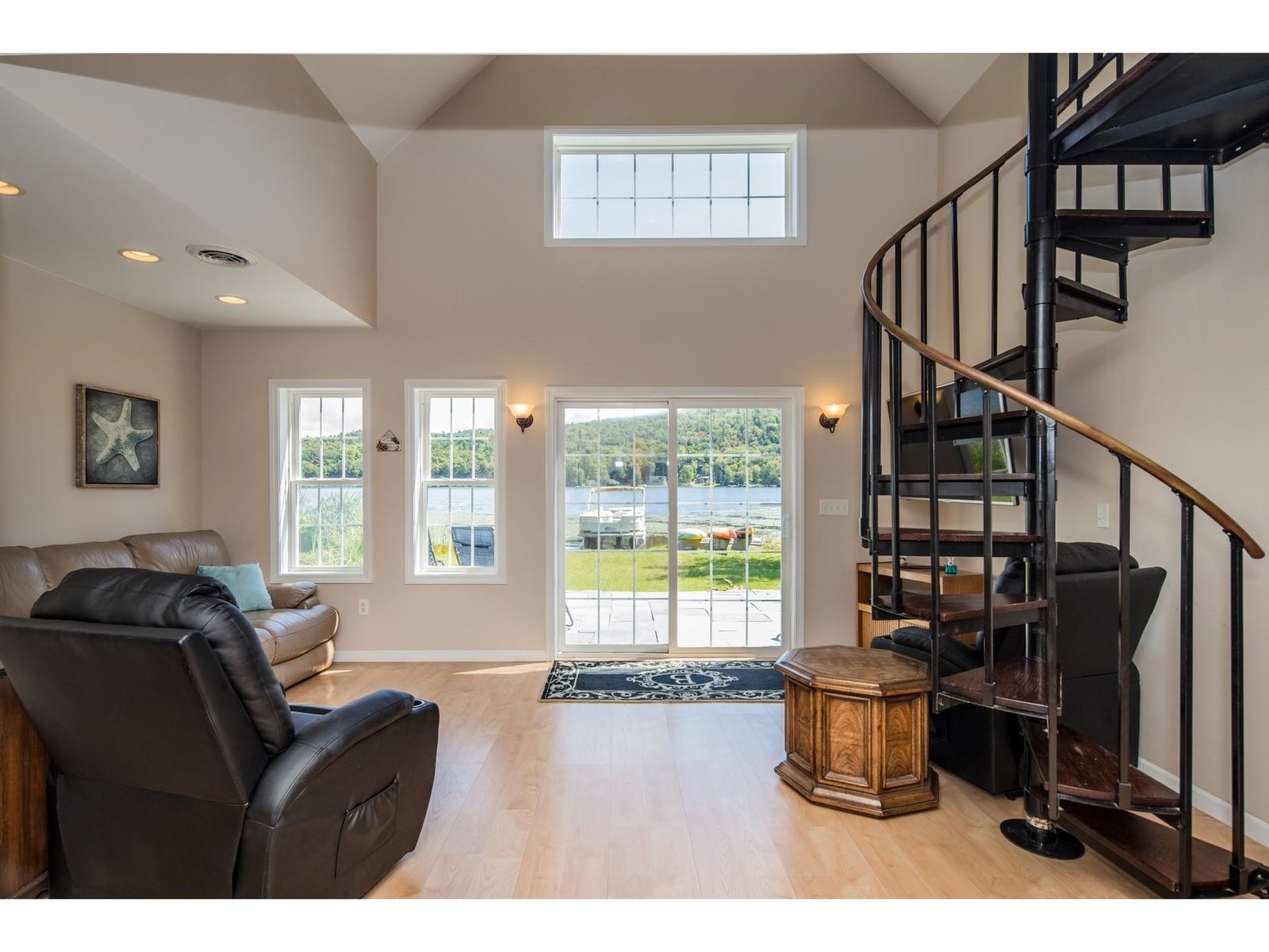 558 Burr Pond Road