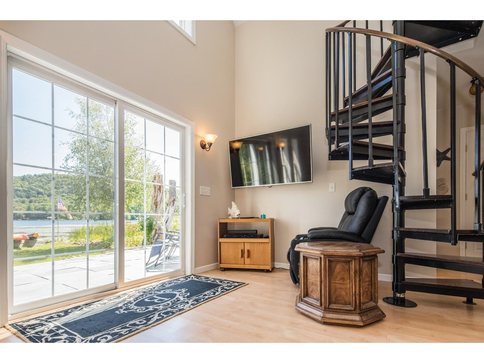 558 Burr Pond Road