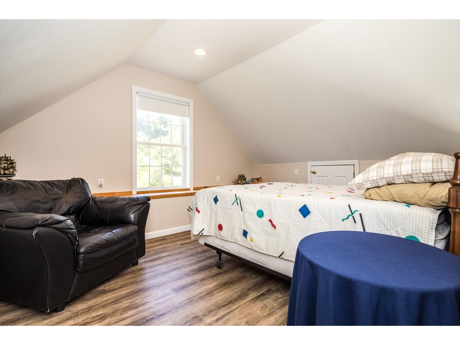 558 Burr Pond Road