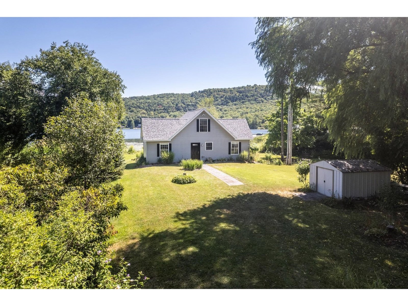 558 Burr Pond Road