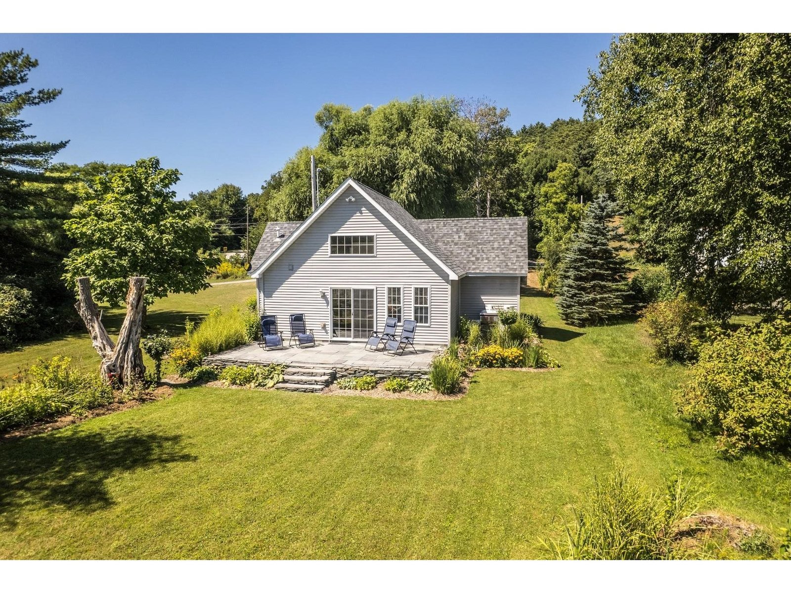 558 Burr Pond Road