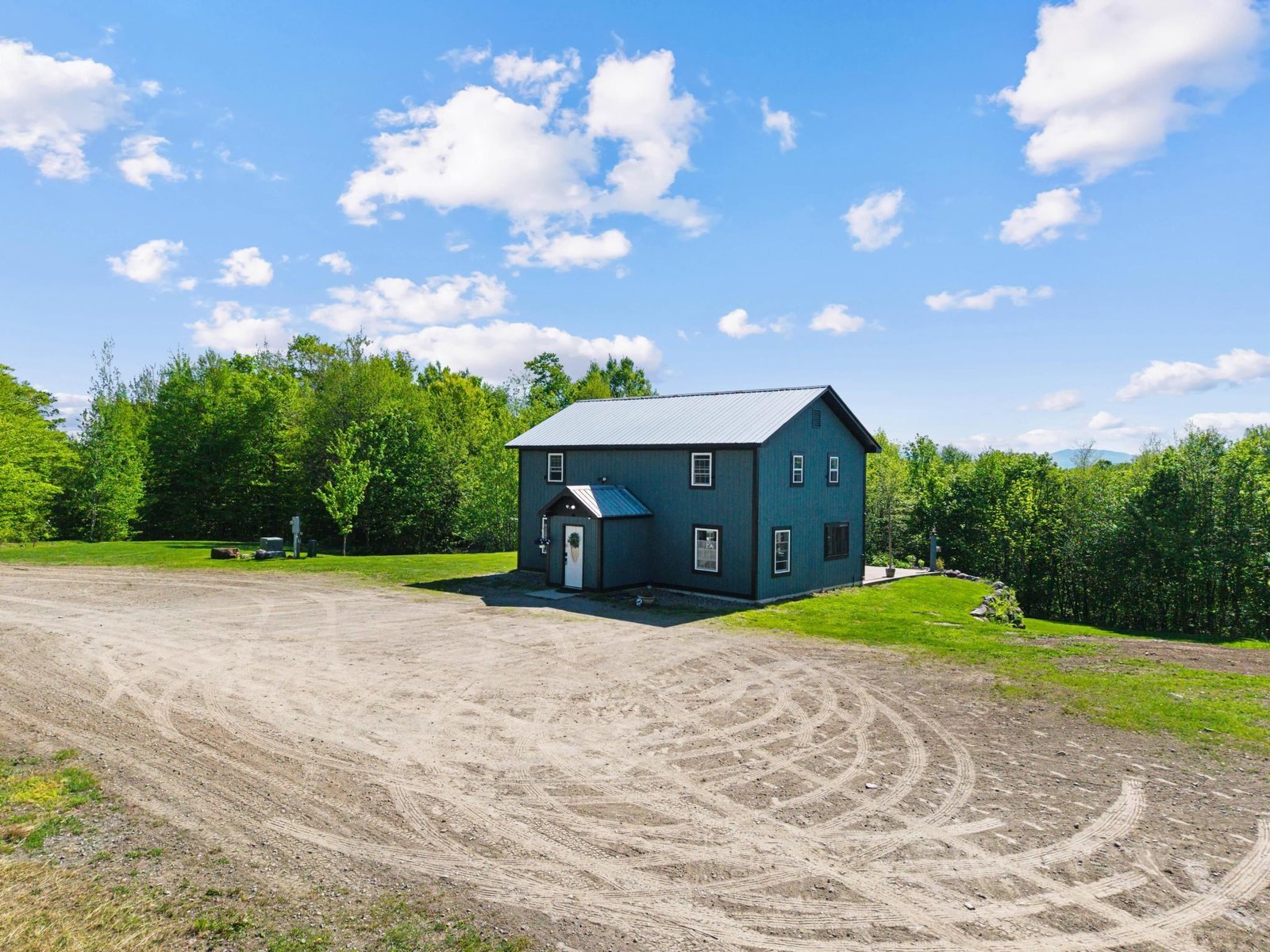 559 Valley View Drive