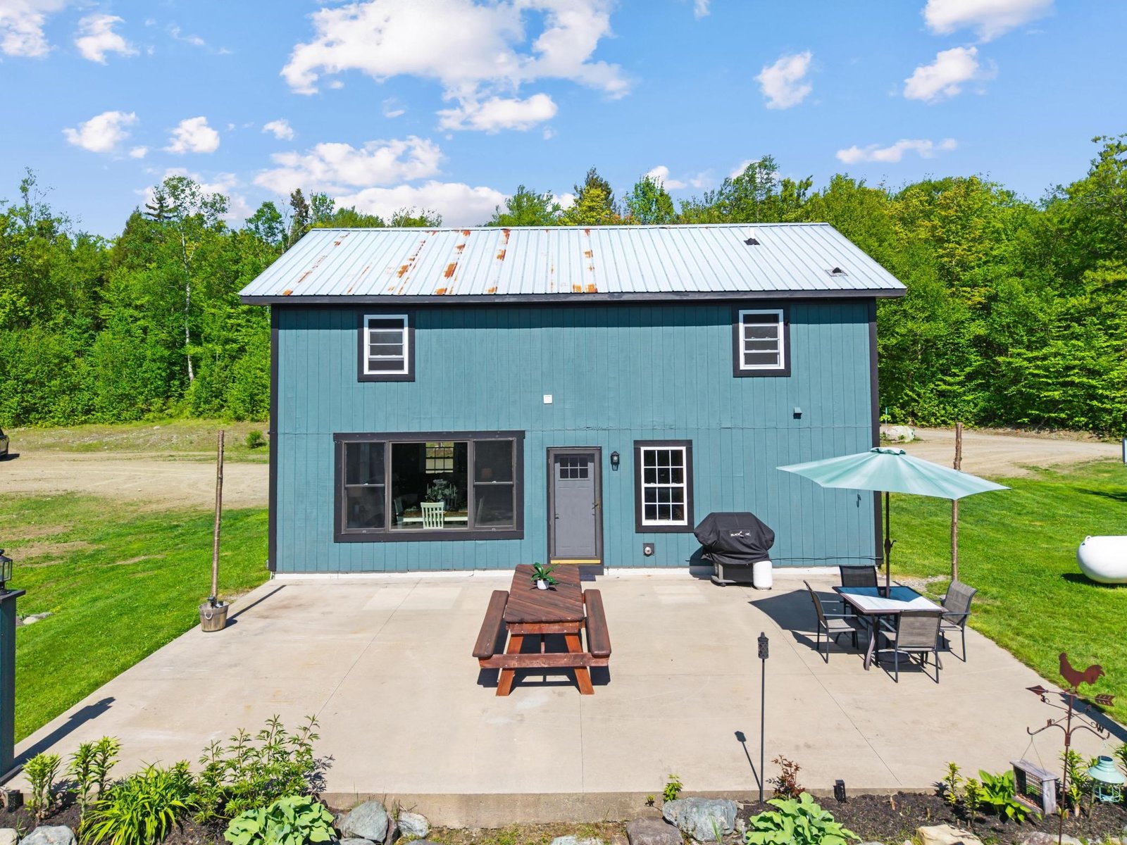 559 Valley View Drive