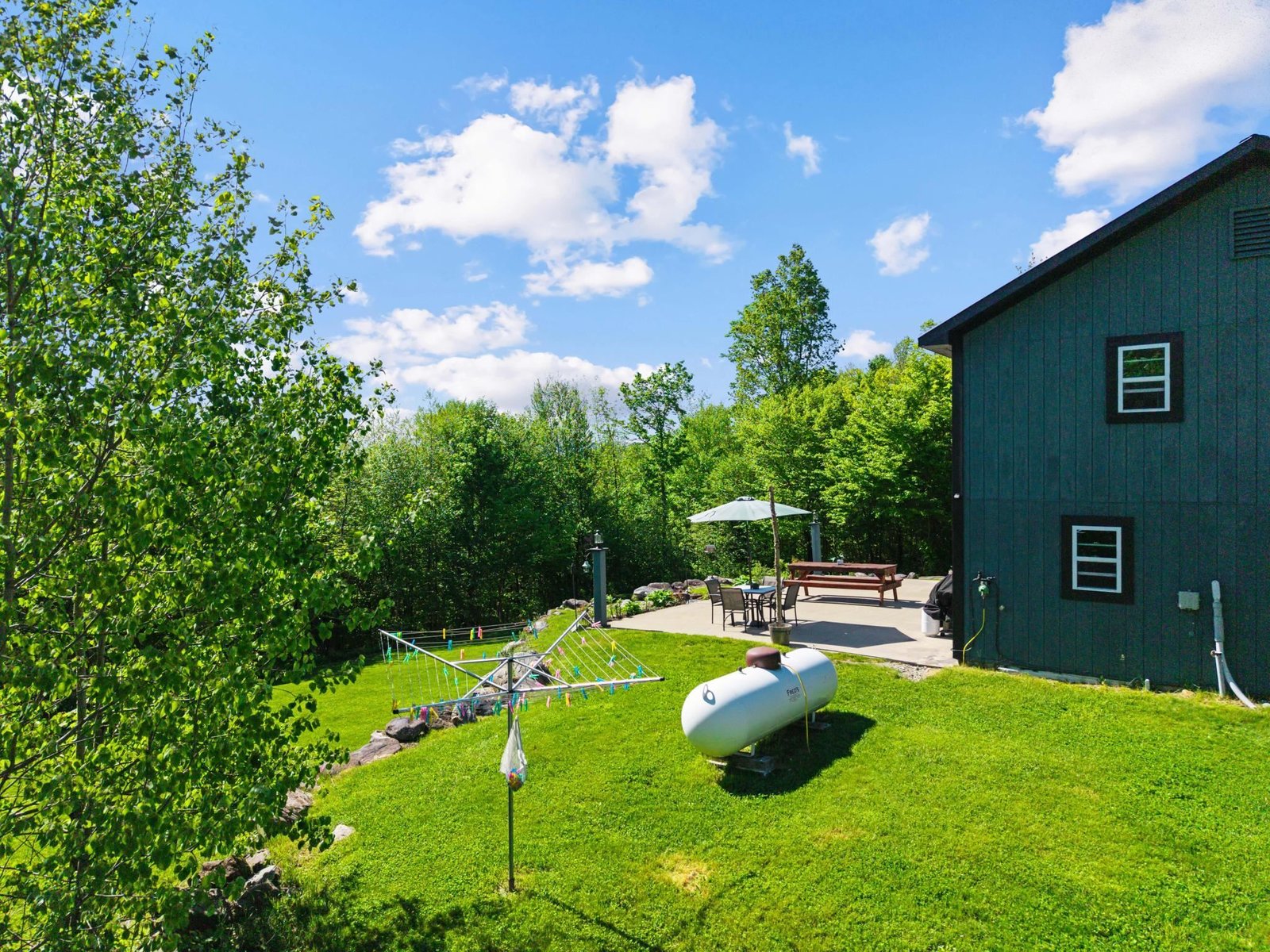559 Valley View Drive