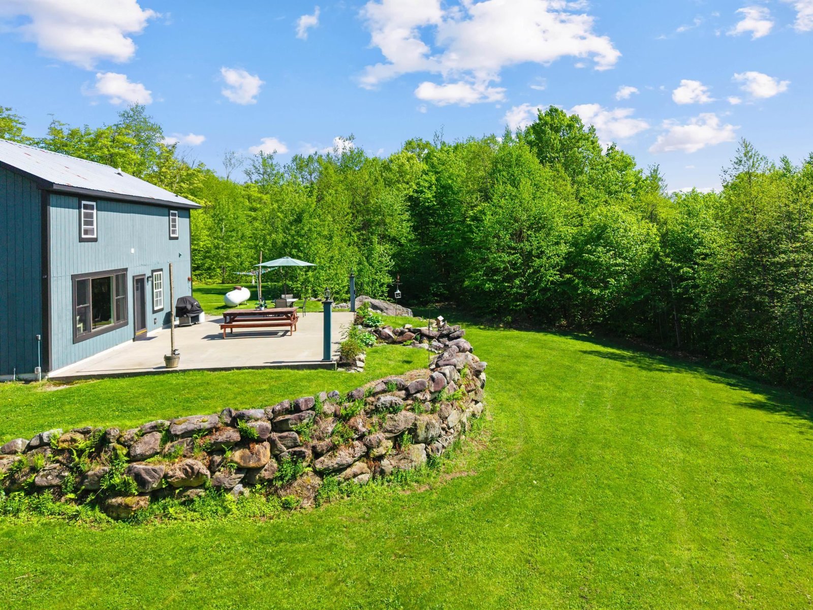 559 Valley View Drive