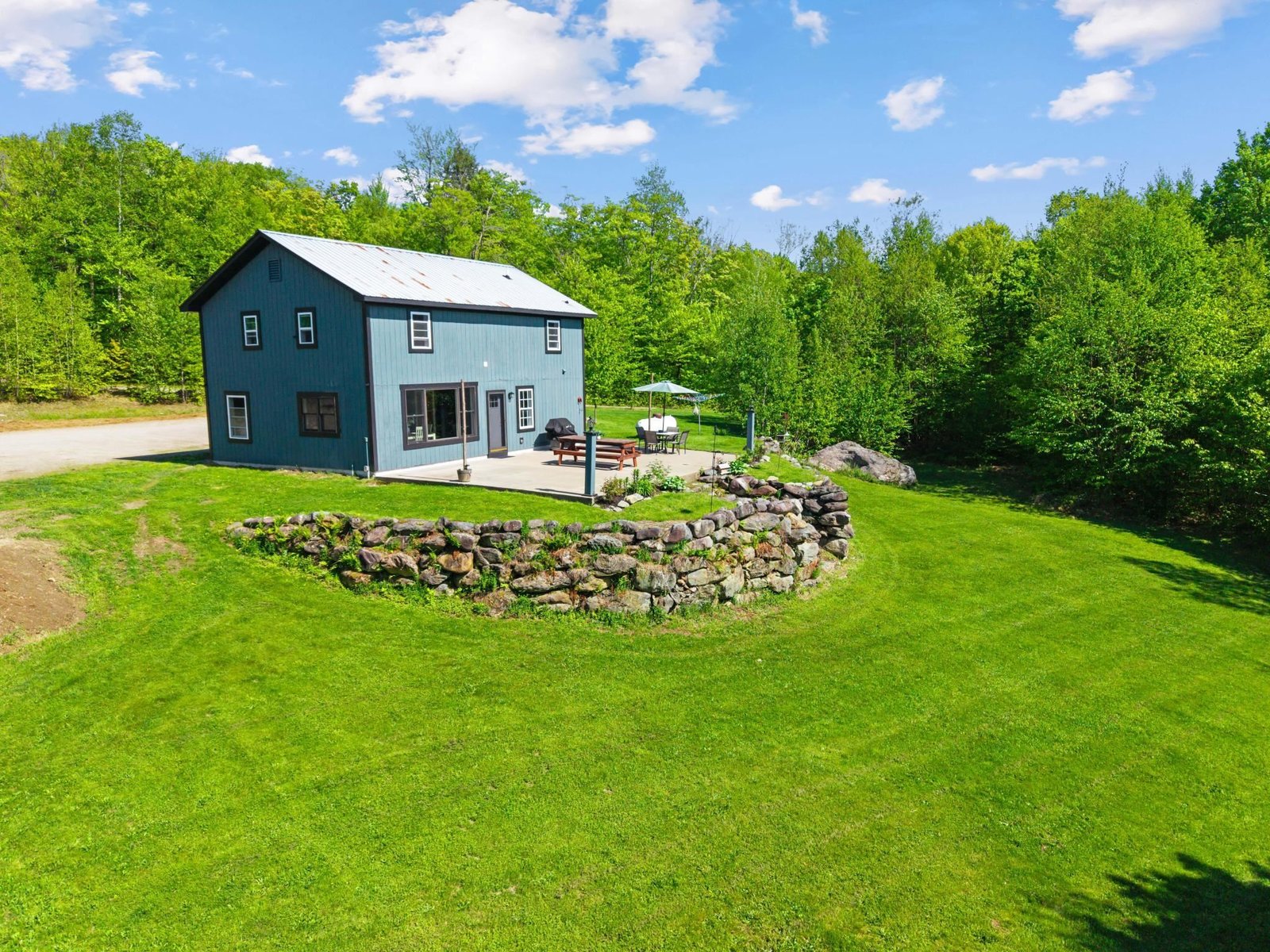 559 Valley View Drive