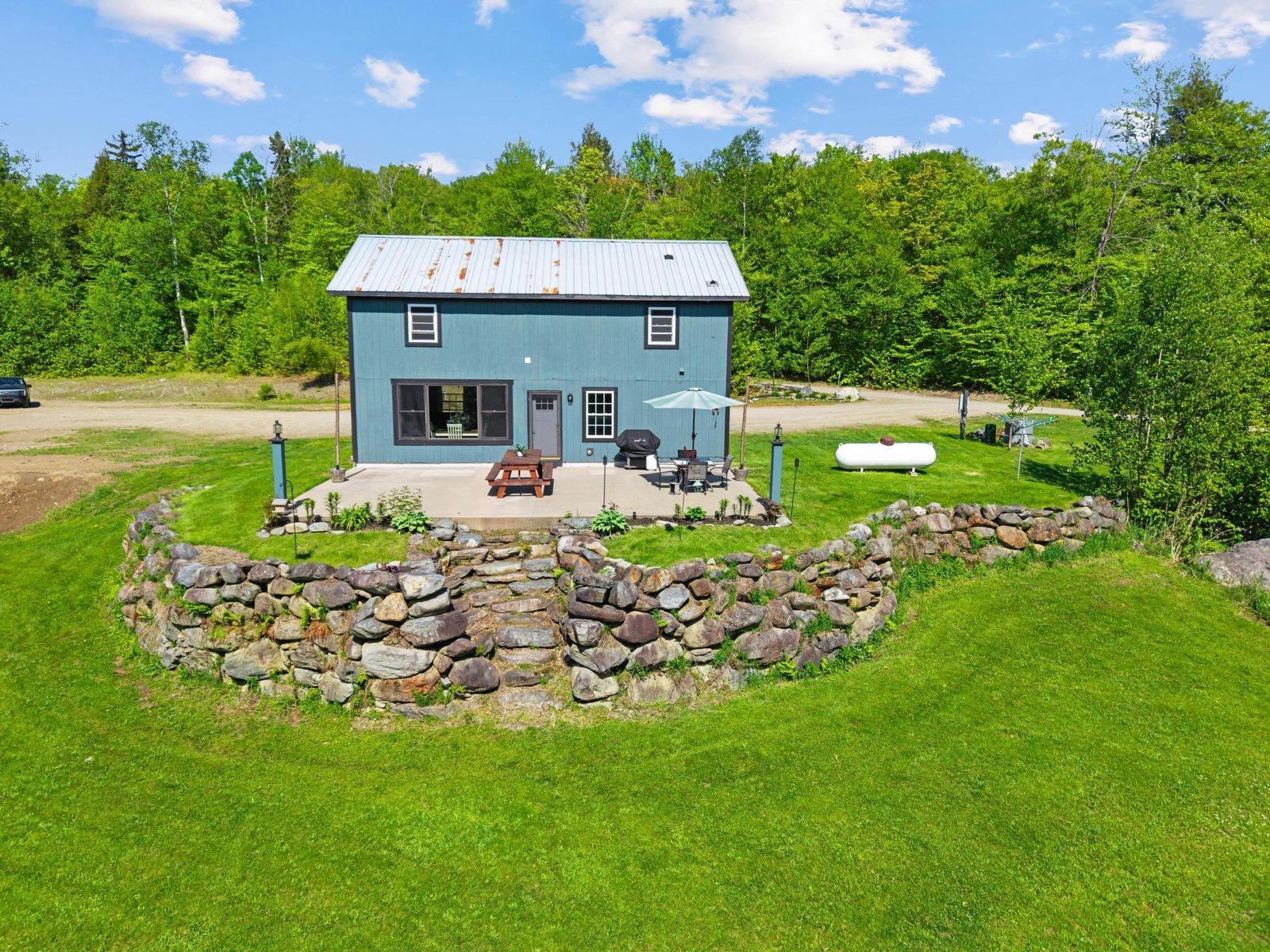 559 Valley View Drive