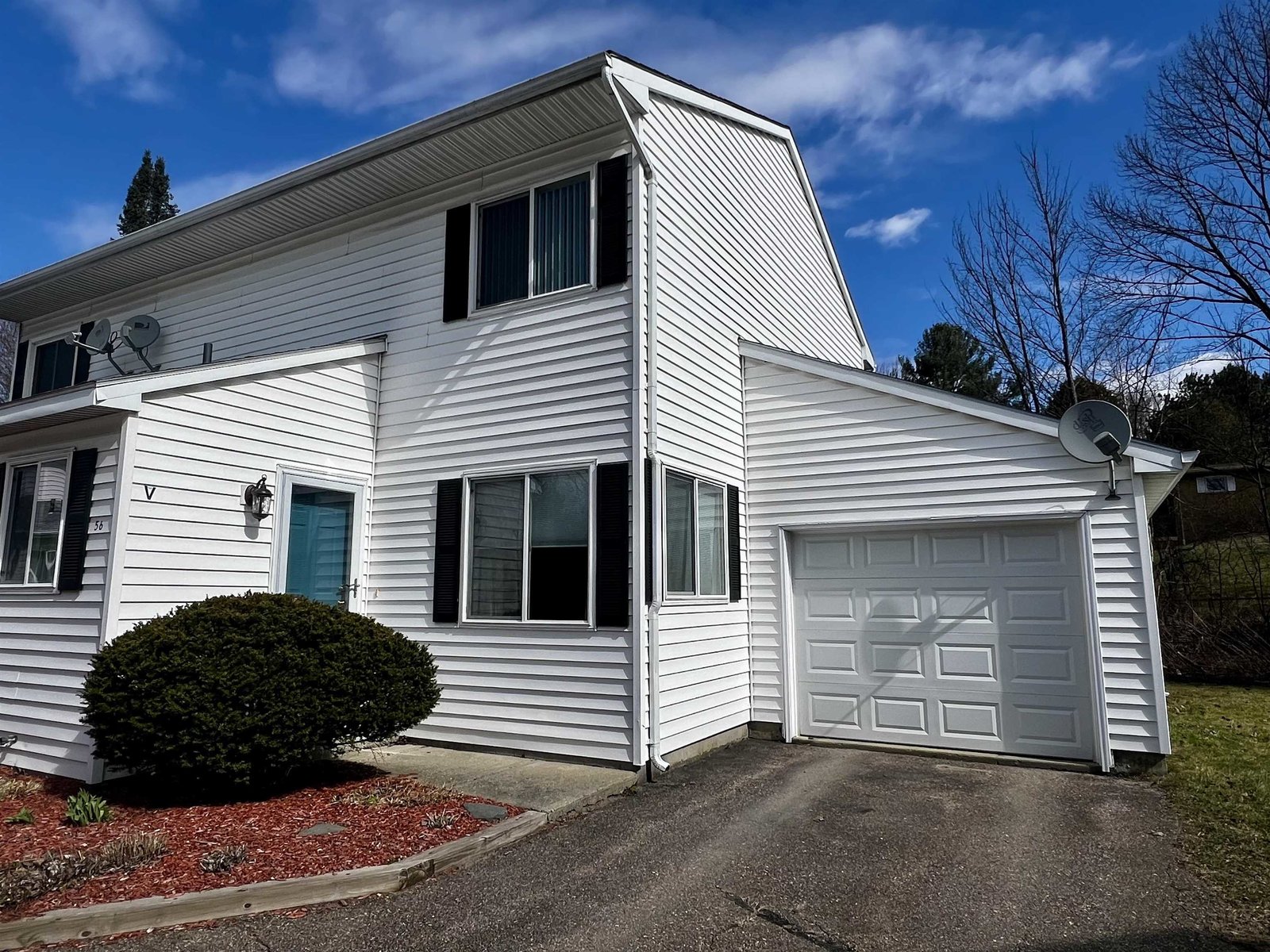 56 Foxwood Circle