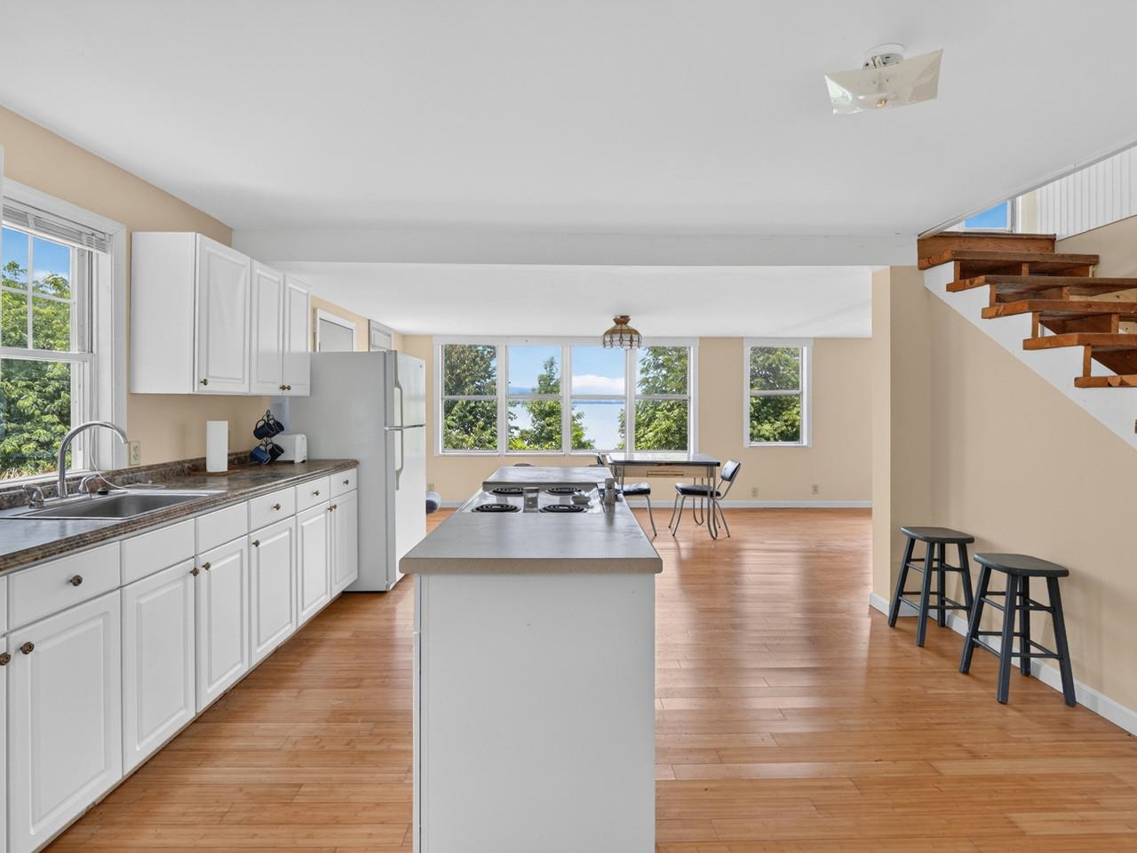 56 Giards Bay Drive