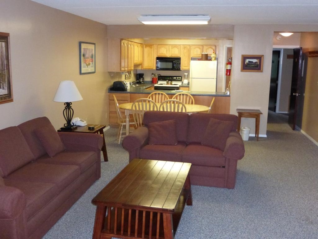 56 LIFTSIDE 56 SMUGGLERS NOTCH RESORT, Unit 56