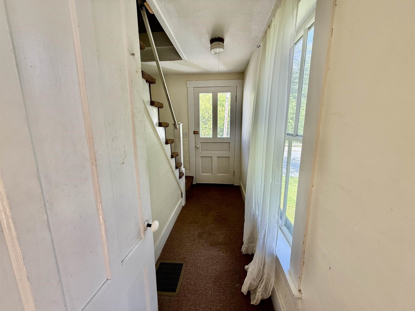 Hallway & Stairs to upstairs