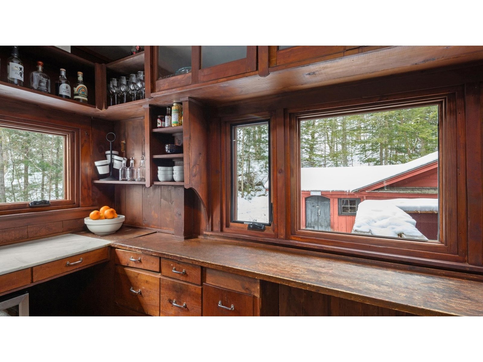 Level 2 Kitchen