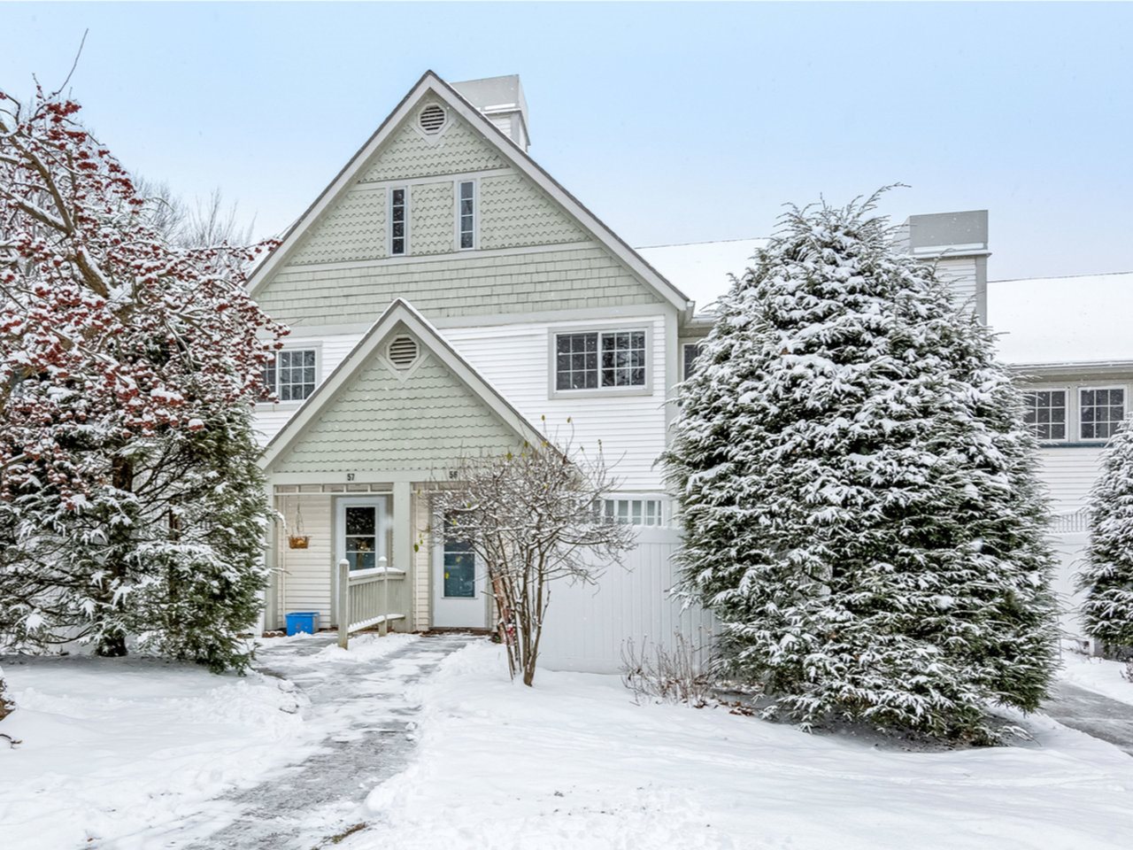 56 Winding Brook Drive, South Burlington