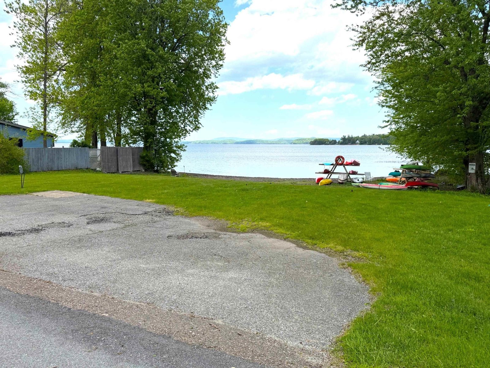 Access to beach