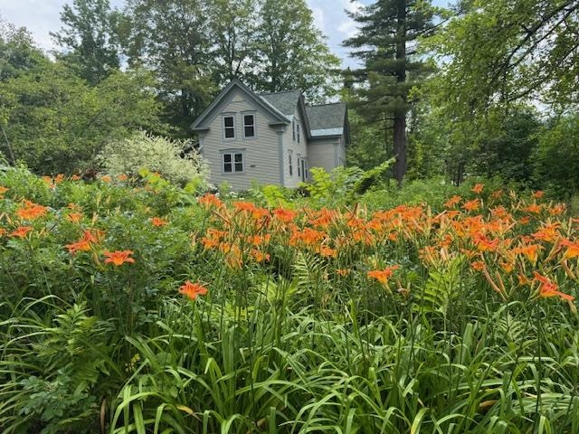 565 Main Street