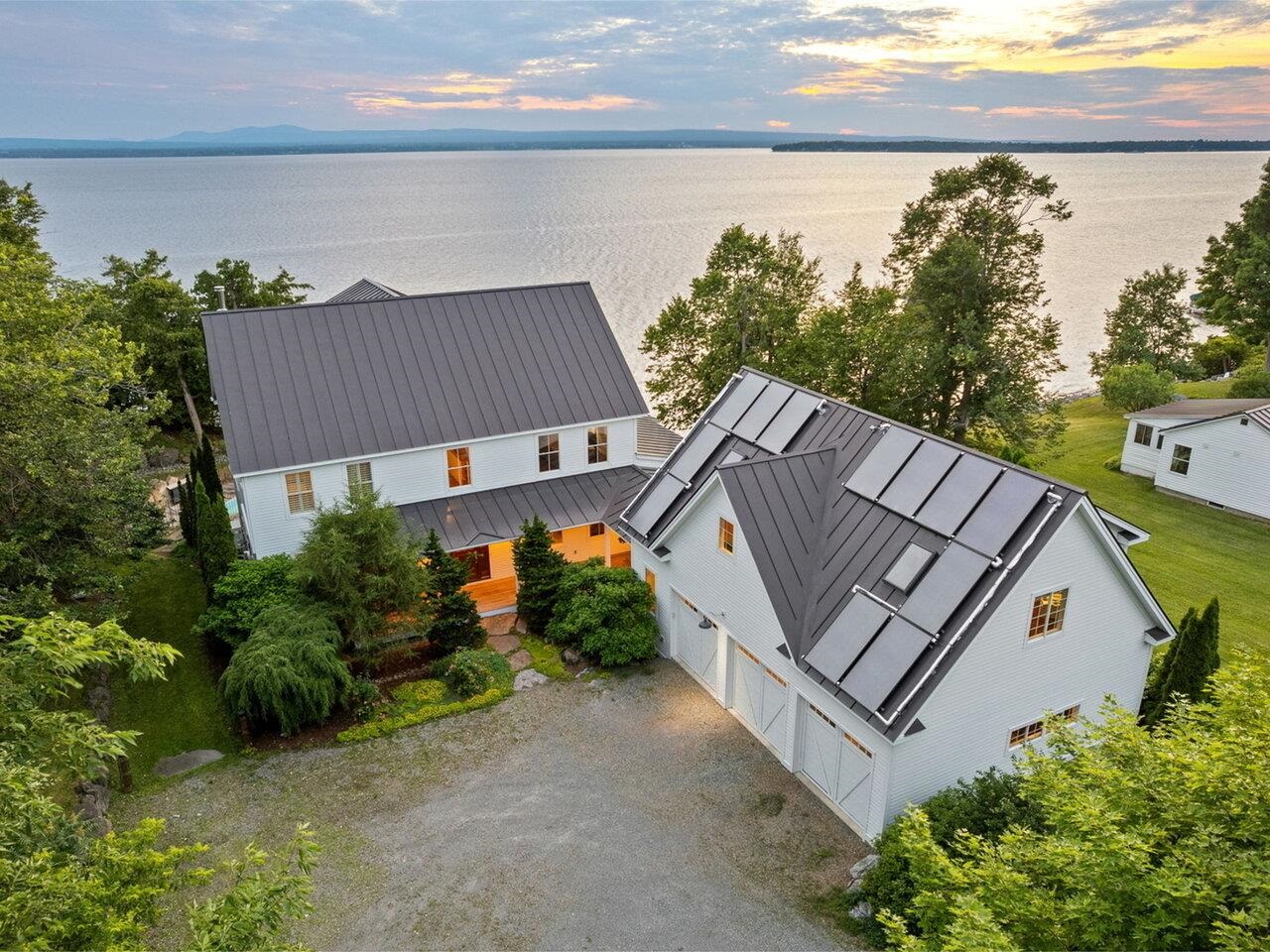 Over 8,000 SqFt/4-Car Garage