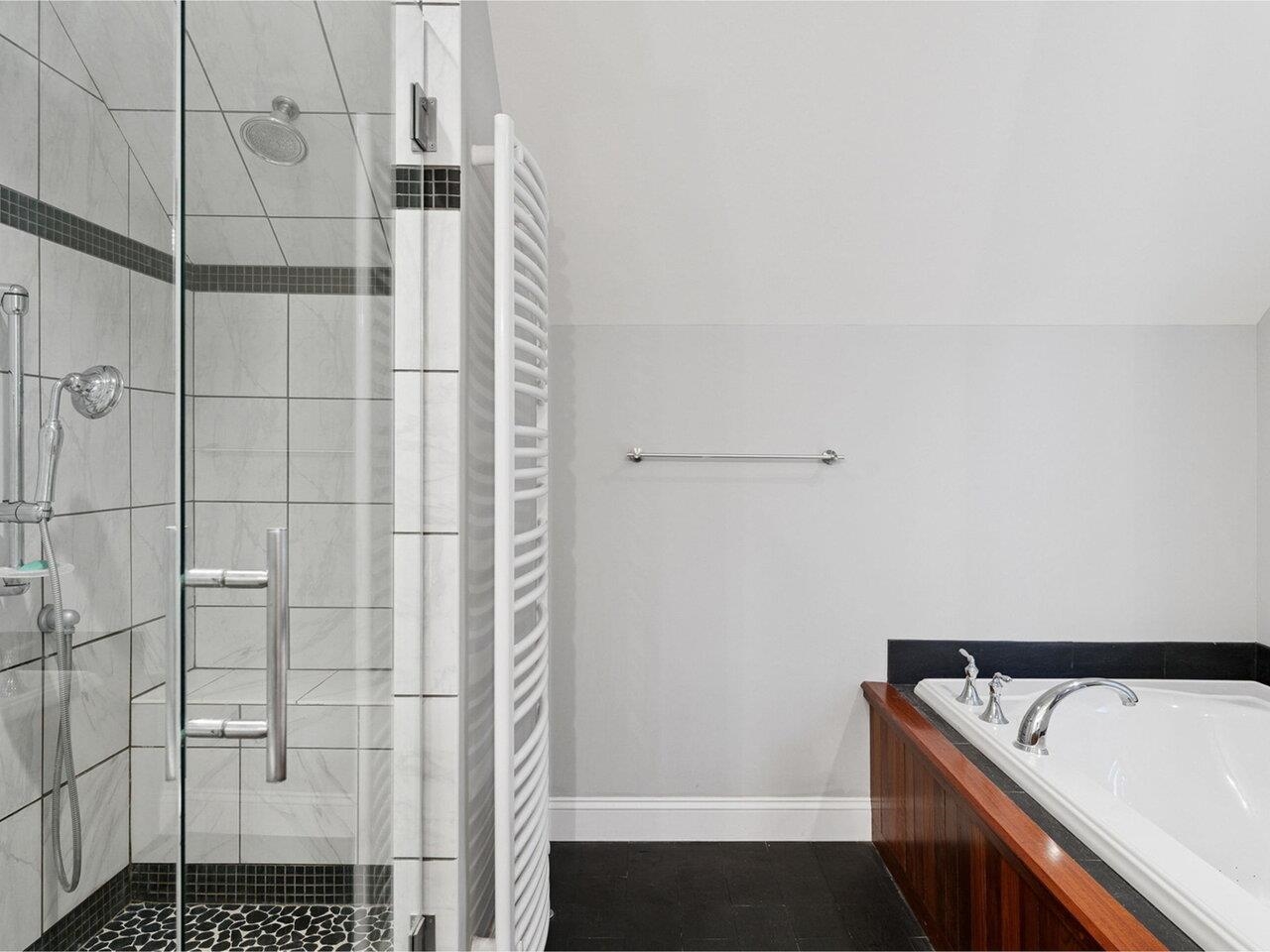 With Walk-in Shower & Tub