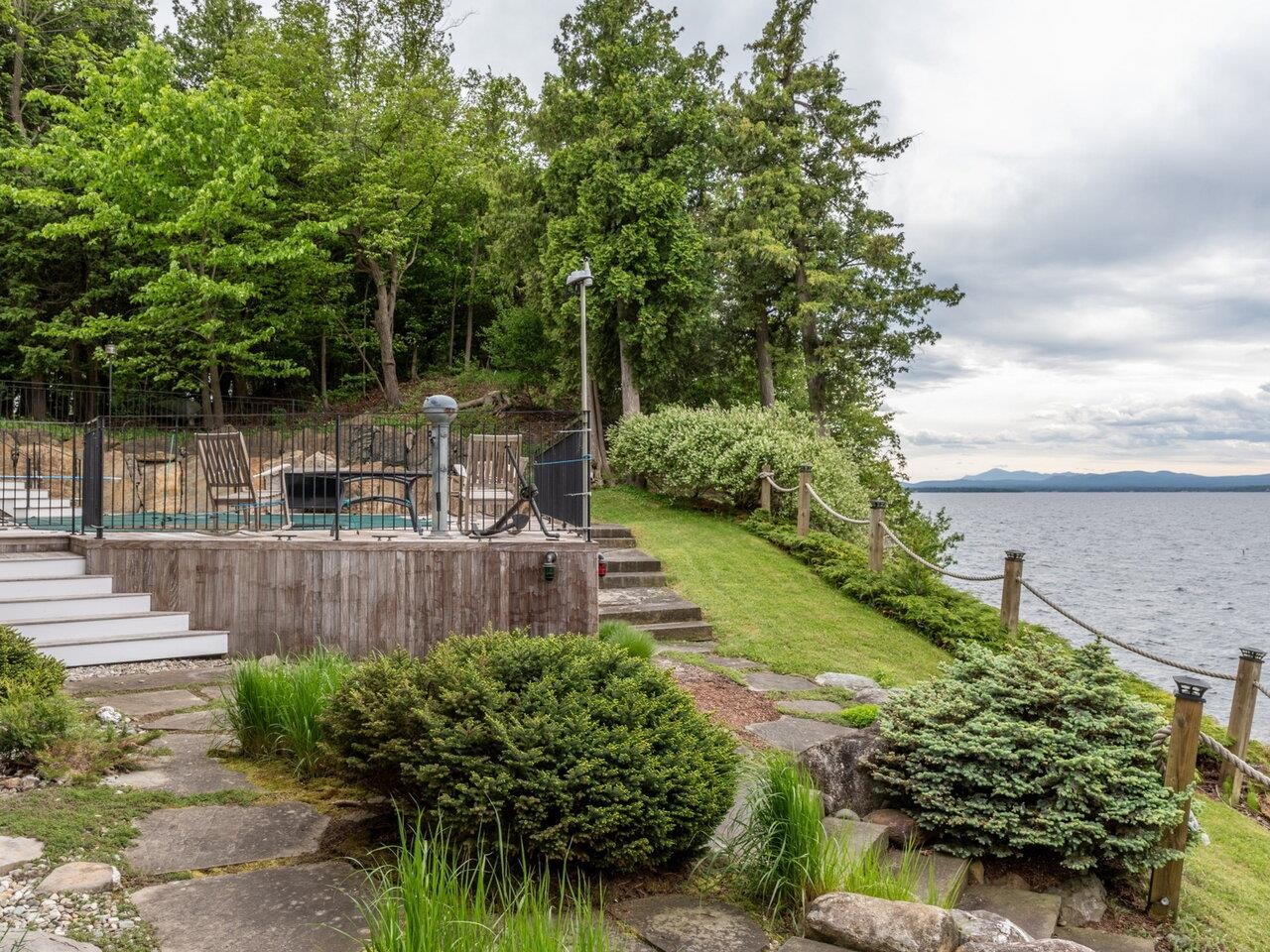 Steps to the Pool