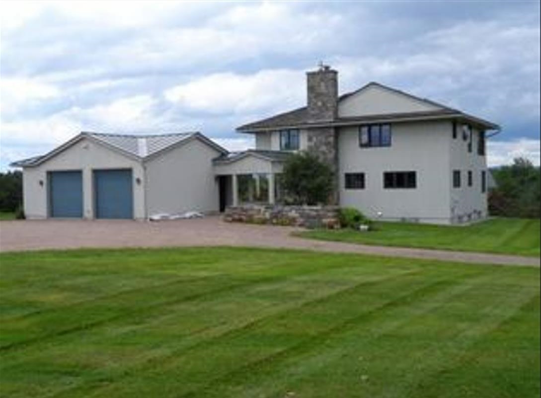 568 Governors Lane