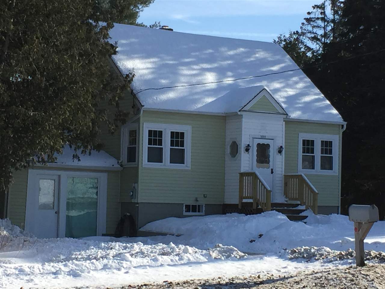 5689 Shelburne Road