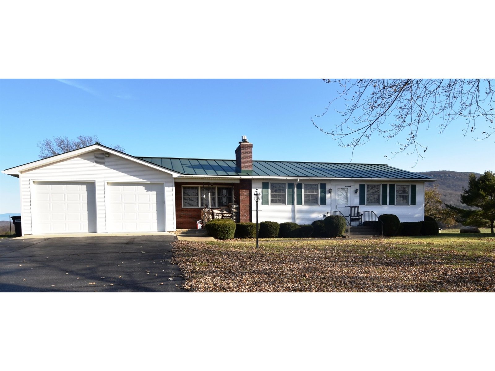 5693 VT. Route 22A, Addison 5693 VT. Route 22A, Addison