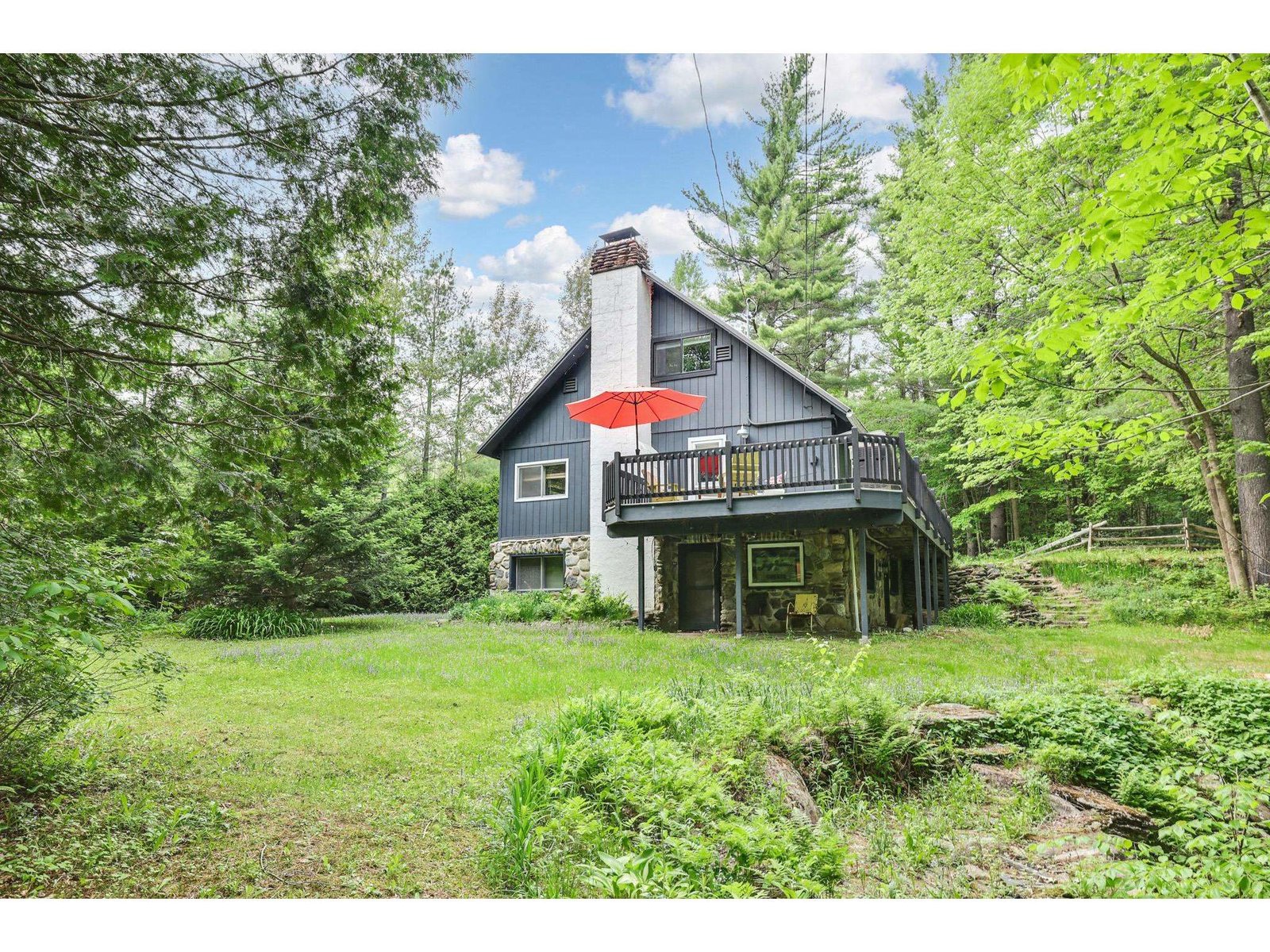57 Pine Grove