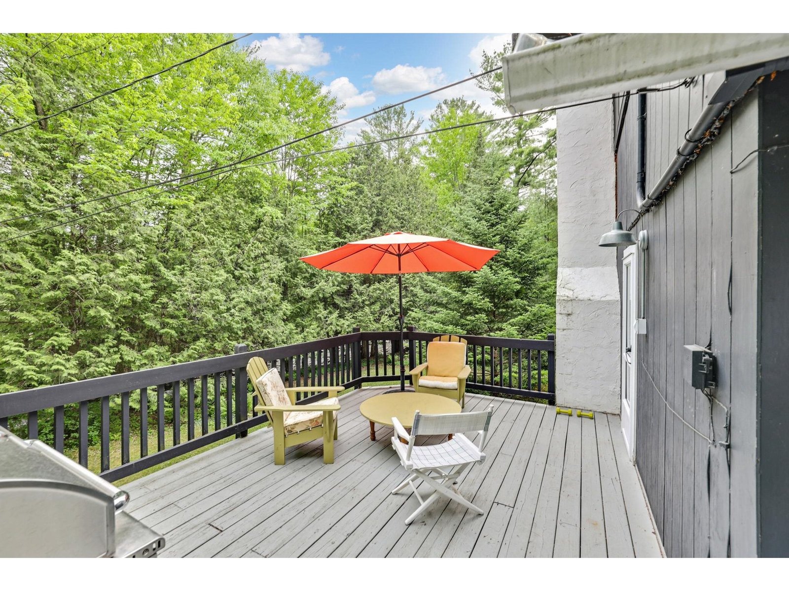 57 Pine Grove