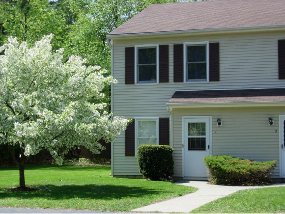 57 River Bend Lane, Unit 1