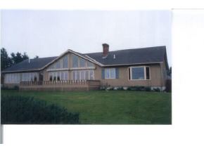 570 South Bay Circle