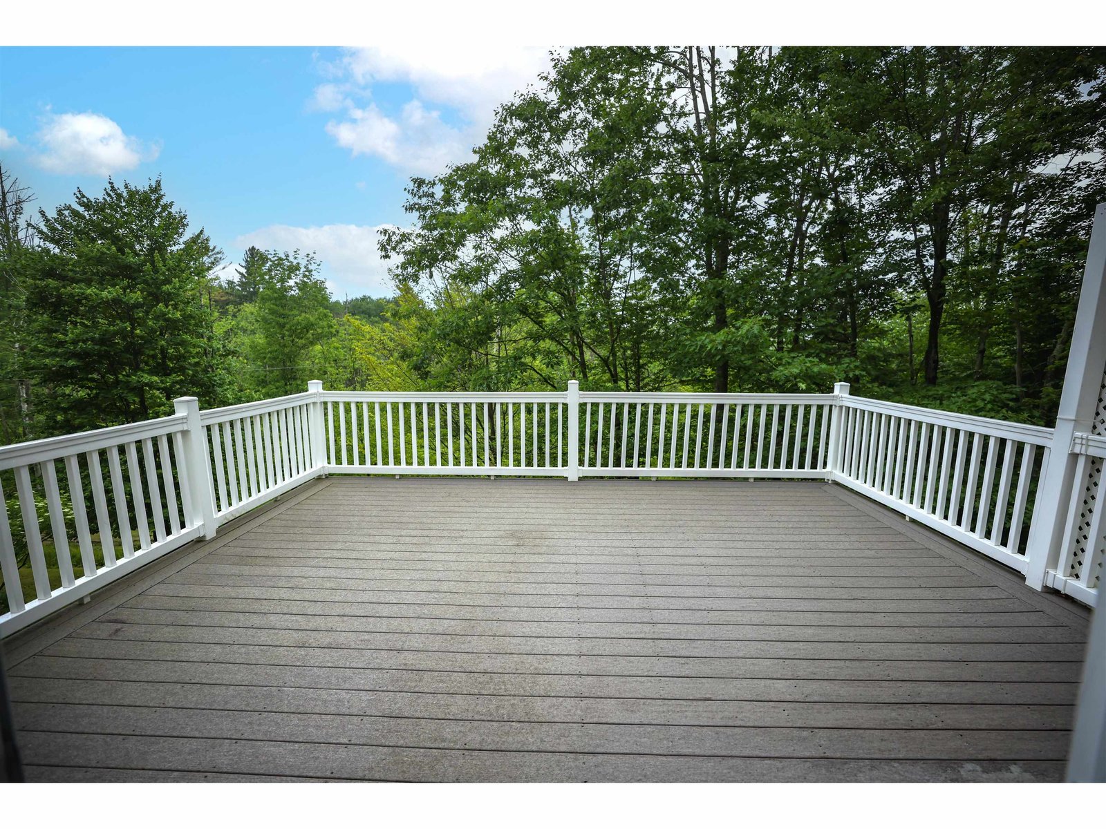 570 Upper Meehan Road