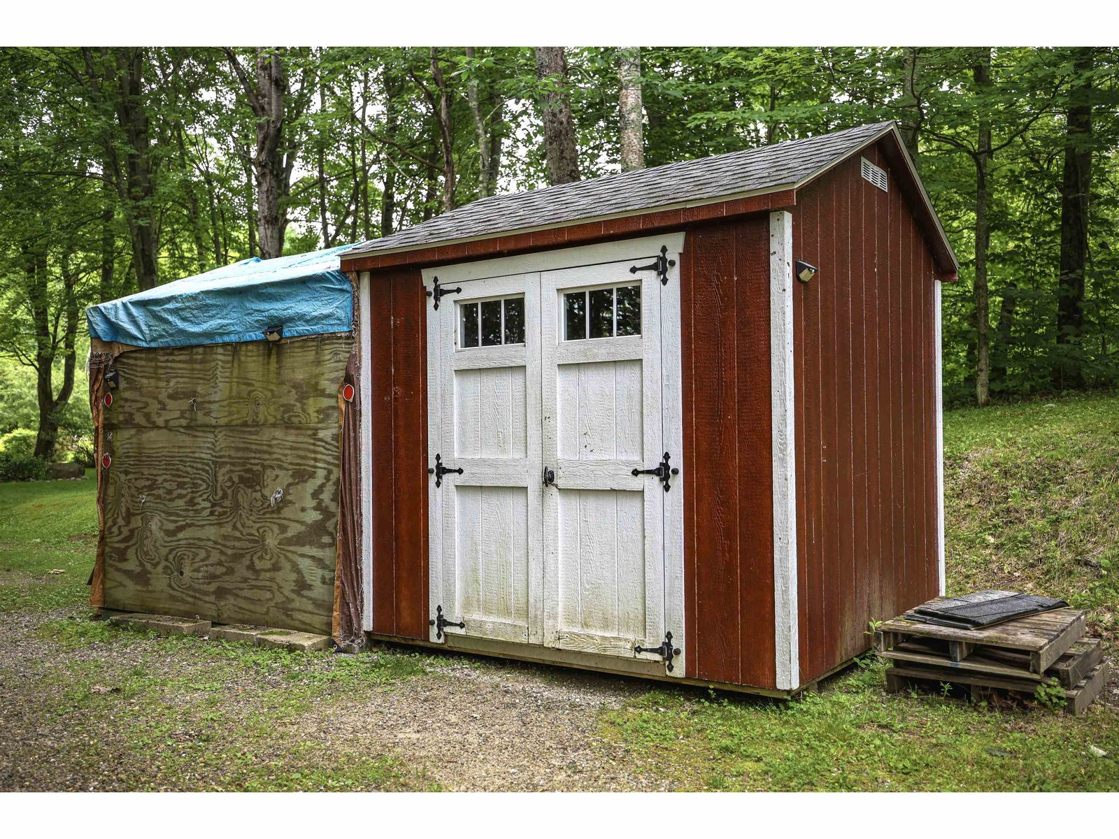 570 Upper Meehan Road