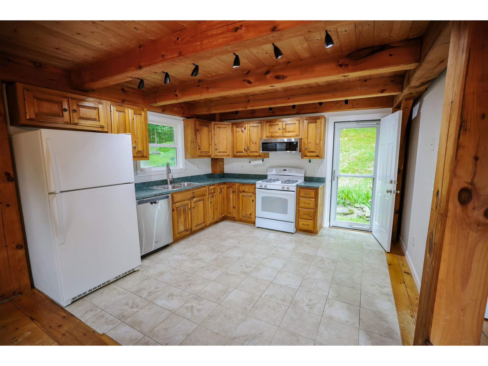 570 Upper Meehan Road