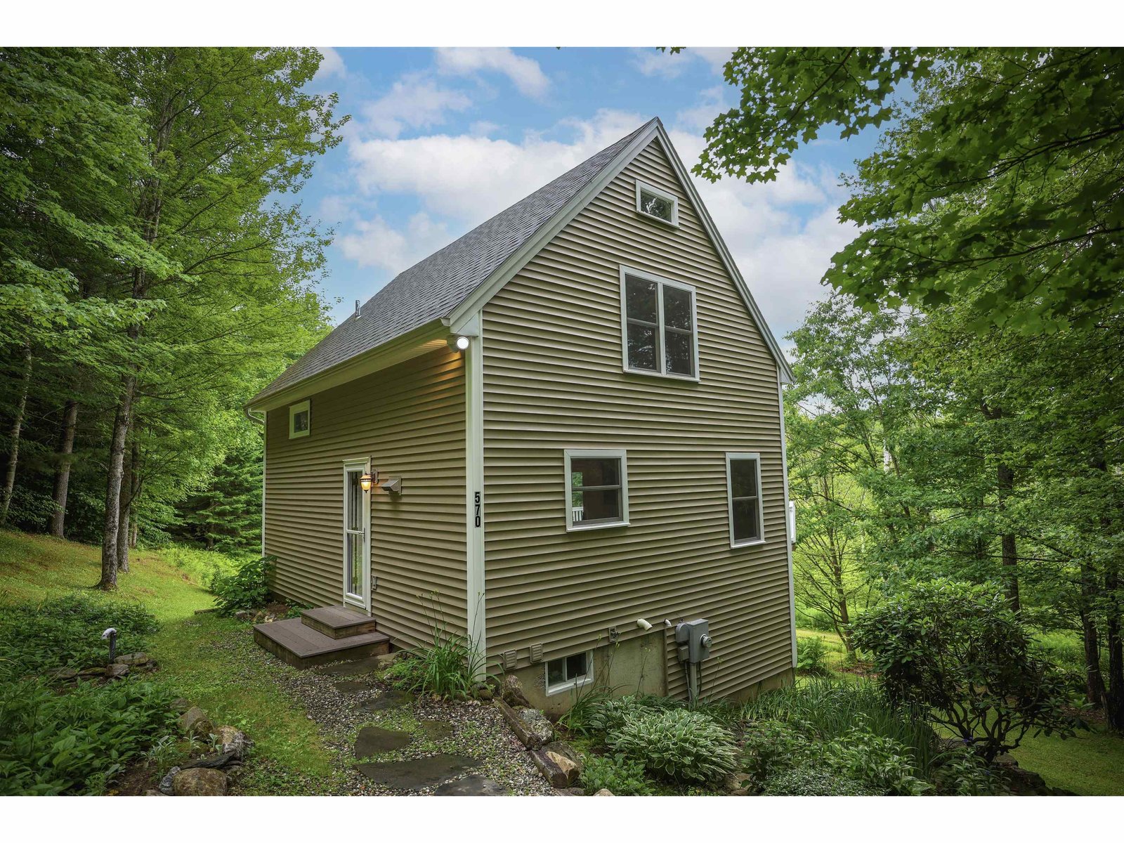570 Upper Meehan Road