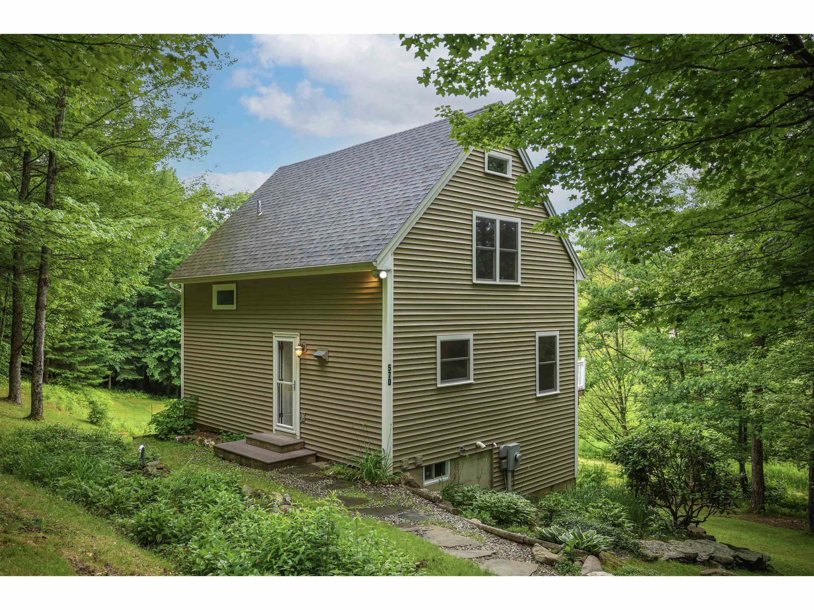 570 Upper Meehan Road
