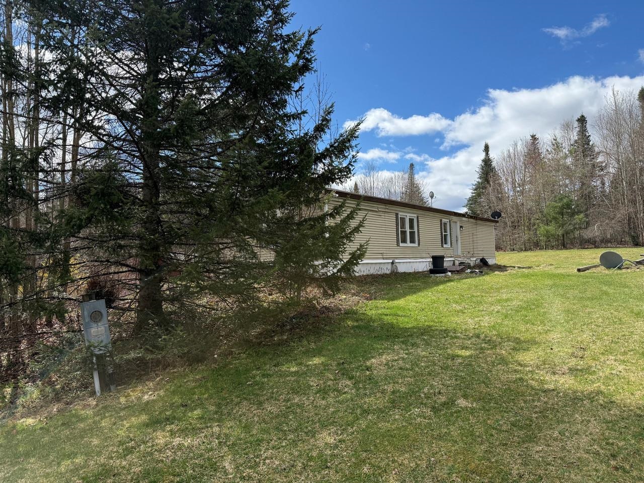 571 Bliss Road