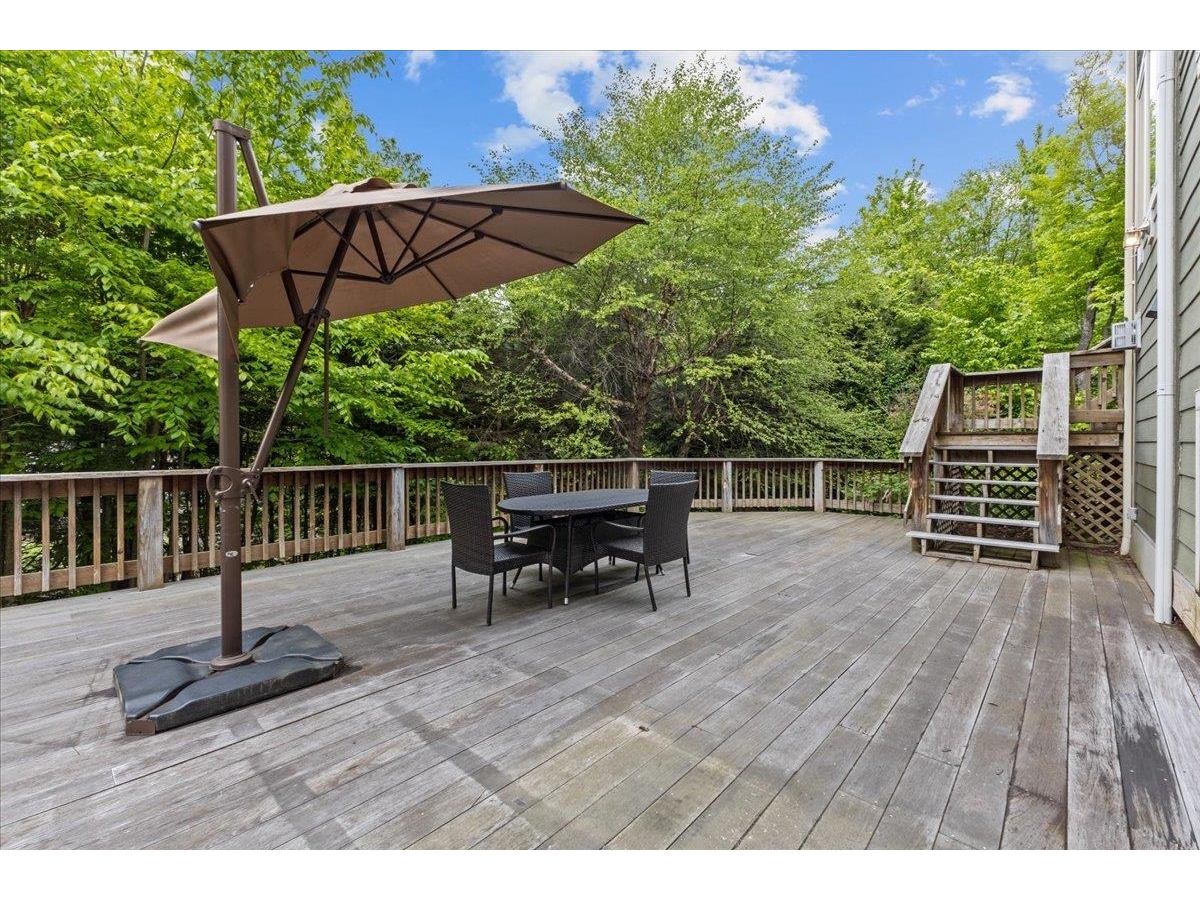 571 Topnotch Drive, Unit B